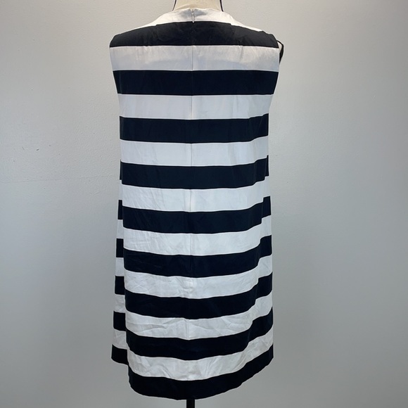 ⭐️Jetezo black white stripe dress patches sz med - Picture 3 of 12